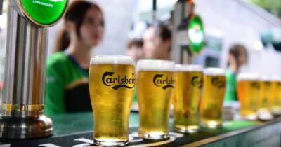 Пивоваренная компания Carlsberg распродает заводы и уходит из России - dsnews.ua - Россия - Украина - Голландия
