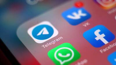 Артем Кирьянов - Эксперты назвали альтернативы Facebook - iz.ru - Россия - Израиль - Сколково