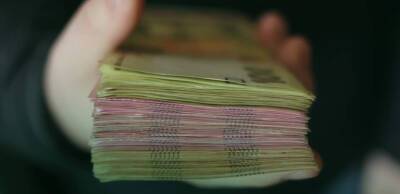 НБУ дозволив отримати готівку з банківських карток в магазинах. В яких торгових мережах можна зняти гроші - thepage.ua - Украина