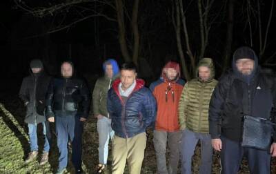 Уклоняющиеся от военной службы пытались переправиться на лодке через Днестр - korrespondent.net - Россия - Украина - Молдавия