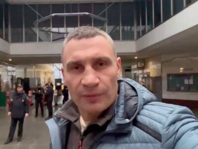 Владимир Зеленский - Владимир Путин - Виталий Кличко - "Киевляне благодарят воинов и гордятся ими". Кличко пообщался с людьми в укрытиях - gordonua.com - Россия - Украина - Киев - Белоруссия - Киев