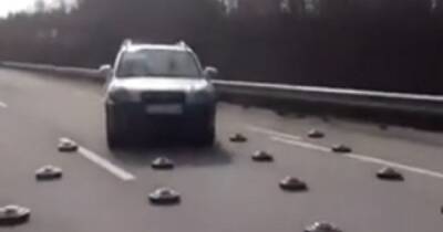 Алексей Гончаренко - Безумство храбрых: украинские водители бесстрашно штурмуют минное поле (видео) - focus.ua - Украина - Киев - Киевская обл.