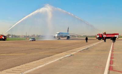 Кыргызская авиакомпания Air Manas спустя два года возобновила полеты из Бишкека в Ташкент - podrobno.uz - Узбекистан - Киргизия - Бишкек - Ташкент