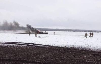 Антон Геращенко - Под Волновахой сбили вражеский вертолет, прилетевший за летчиком Су-25 - korrespondent.net - Россия - Украина - Донецкая обл.