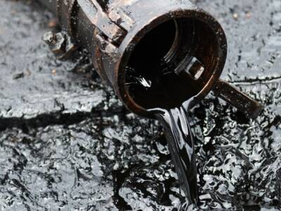 В США могут запретить импорт российской нефти – Bloomberg - unn.com.ua - Россия - США - Украина - Киев