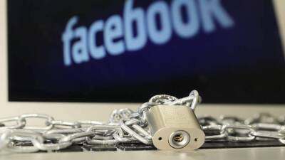 Ник Клегг - Джен Псаки - США обеспокоились блокировкой Facebook в России - iz.ru - Россия - США - Украина - Израиль - Донбасс