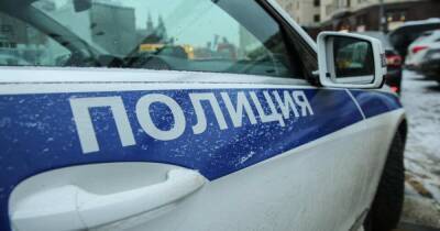 Очевидцы: неизвестный бросил петарду в "Бургер Кинге" на западе Москвы - ren.tv - Москва