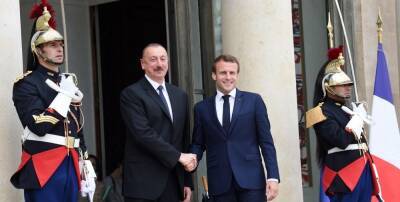 Эмманюэль Макрон - Ильхам Алиев - Президент Ильхам Алиев - Связи между Францией и Азербайджаном и впредь будут укрепляться в духе дружбы и доверия - Макрон - trend.az - Франция - Азербайджан