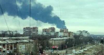 Иван Филипоненко - В Луганске горит нефтебаза после обстрела ракетой. ВИДЕО. ФОТО - cxid.info - Луганск - Тельман