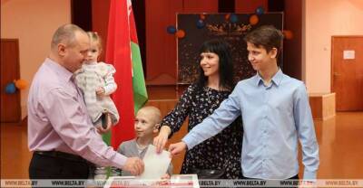 Aleksandr Lukashenko - Lukashenko: Belarusians opt for evolutionary change of political system - udf.by - Belarus