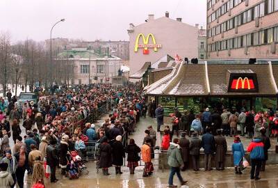 McDonald’s временно закроет 850 ресторанов в России - bin.ua - Россия - Украина - county Mcdonald