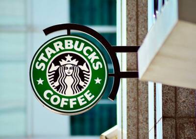 Starbucks временно закроет все свои кофейни в России - vinegret.cz - Россия - Украина - Чехия - Starbucks