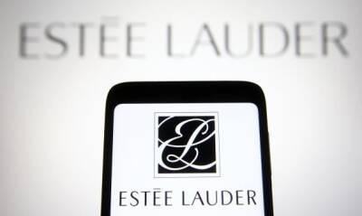 Tom Ford - Estee Lauder закрывает все магазины в России - trend.az - Россия - США - Украина