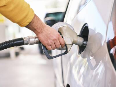 Shell - В Новосибирске закроются 11 автозаправочных станций фирмы Shell - sib.fm - Россия - Украина - Новосибирск - Голландия - Новосибирская обл.