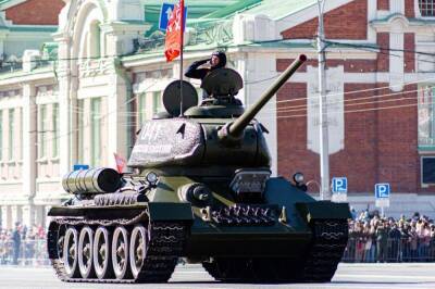 Густаво Зырянов - Танк Т-34 пройдёт по главной площади Новосибирска 9 мая - sib.fm - Новосибирск