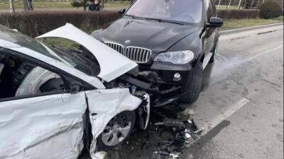 Во Владикавказе в ДТП пострадали два человека - usedcars.ru - респ. Алания - Владикавказ