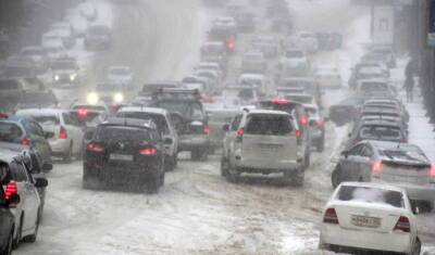 Тюменских водителей предупреждают об аварийной обстановке на дороге из-за снегопада - nashgorod.ru - Тюмень - Тюменская обл. - Югра