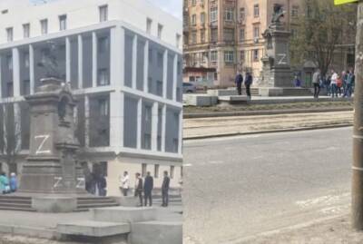 Памятник Пушкину обрисовали российской свастикой в Днепре, кадры: съехалась полиция - dnepr.politeka.net - Украина - Днепр