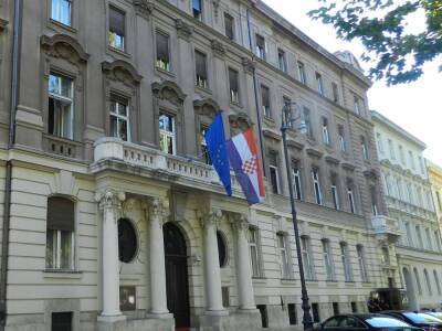 Хорватия объявила персонами нон грата 24-х россиян из посольства в Загребе - gordonua.com - Россия - Украина - Германия - Польша - Хорватия - Загреб - Словакия - Посольство