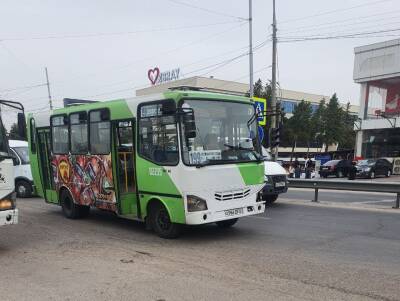 "Тошшахартрансхизмат" уволил двух водителей автобусов, устроивших гонки - podrobno.uz - Узбекистан - Ташкент