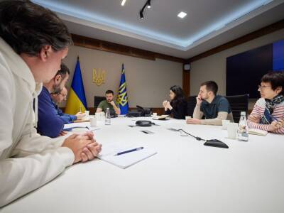 Владимир Зеленский - Зеленский о гарантах безопасности Украины: Первый круг разговора будем делать впятером, потом присоединятся другие страны - gordonua.com - Россия - США - Украина - Англия - Италия - Турция - Германия - Франция - Польша - Брюссель - Ляйен