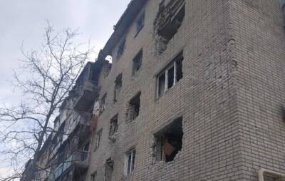 Сергей Гайдай - Луганщина под прицелом: российские оккупанты обстреляли 12 домов и авто, ранен местный житель - vchaspik.ua - Украина