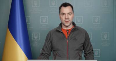 Алексей Арестович - Все решит битва на Востоке: Арестович рассказал о третьей фазе войны в Украине (видео) - focus.ua - Россия - Украина - Киев - Мариуполь - Северодонецк - Сумы - Рубежное - Изюм - район Харькова