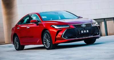 Новая Toyota Avalon 2022 официально представлена: как изменился старший брат Camry - focus.ua - Китай - США - Украина