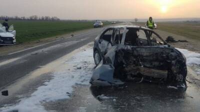 В Ставропольском крае после ДТП водитель сгорел в машине - usedcars.ru - Астрахань - Ставрополье - Ирландия