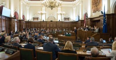Лишение гражданства за поддержку войны. Сейм сегодня примет решение по закону о гражданстве - rus.delfi.lv - Латвия