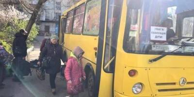 Эвакуация из Славянска — 22 апреля жители общины смогут выехать в Покровск и Днепр - nv.ua - Украина - Славянск