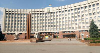 На Прикарпатье проверяют минирование здания ОГА, — СМИ - dsnews.ua - Украина - Ивано-Франковск