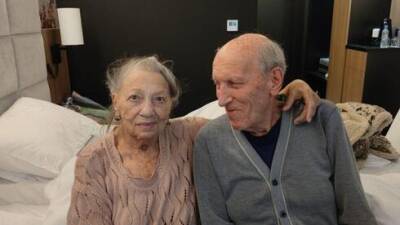 83-летние Арнольд и Элла спаслись из-под обстрелов в Харькове и репатриируются в Израиль - vesty.co.il - Израиль - Варшава - Харьков