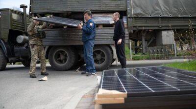 Михаил Федоров - Илона Маску - Маск передал Украине станции Tesla Powerwall - ru.slovoidilo.ua - Украина