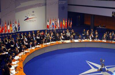 Габриэлюс Ландсбергис - Министры стран Балтии и Польши будут добиваться существенного усиления НАТО в регионе - obzor.lt - Россия - Украина - Эстония - Польша - Литва - Испания - Рига - Мадрид - Латвия