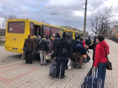 Сергей Гайдай - С Луганщины сегодня эвакуировали почти 1500 человек, но вывезти удалось не всех желающих - vchaspik.ua - Украина