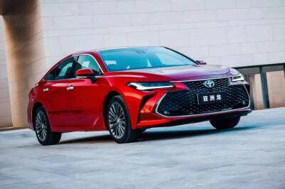 Toyota представила обновленный седан Avalon - autostat.ru - Россия - Китай - США