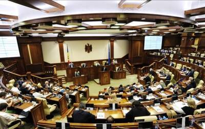В Молдове будут штрафовать за Z и V - korrespondent.net - Украина - Молдавия - Парламент - Запрет