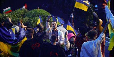 «Мир не должен привыкнуть к войне». Как участники Евровидения 2022 поддержали Украину в первом полуфинале - nv.ua - Россия - Украина - Литва - Латвия - Исландия
