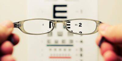 Австралийские ученые бьют тревогу — миллионы пожилых людей могут получить неверный диагноз из-за плохого зрения - nv.ua - Украина - Австралия