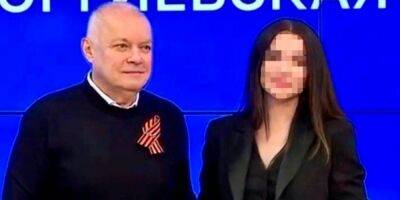 СБУ объявила о подозрении «прокремлевской русинке» из Закарпатья - nv.ua - Москва - Россия - Украина