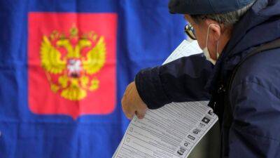Сергей Миронов - РБК: Кремль сохранит прямые выборы губернаторов - svoboda.org - Россия - Украина - Саратовская обл. - Рязанская обл. - Владимирская обл. - Кировская обл. - респ.Бурятия - Свердловская обл. - Ярославская обл. - респ. Марий Эл - респ. Удмуртия - Калининградская обл. - Тамбовская обл. - Томская обл. - Новгородская обл. - республика Карелия