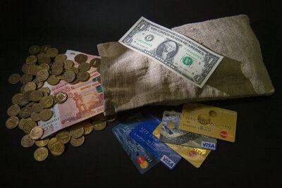 Максим Орешкин - Мосбиржа: рубль уверенно растет к доллару и евро - smartmoney.one - Москва - Россия - Москва
