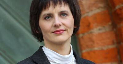 "К насилию призывать не буду, но хочу протестовать против этого". Кривцова о сносе памятника в Пардаугаве - rus.delfi.lv - Россия - Латвия