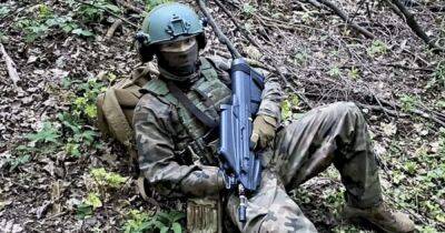В руках у украинского бойца замечена футуристическая бельгийская винтовка F2000 - focus.ua - Украина - Бельгия - Польша - Испания