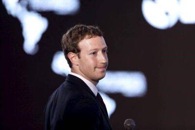 Марк Цукерберг - Джон Дорси - Тимур Алиев - Капитал владеющих соцсетями миллиардеров сократился на $10 млрд - smartmoney.one - Россия - США - Reuters - Facebook