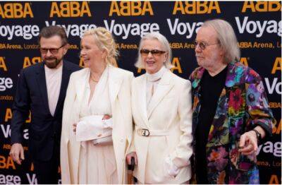 ABBA впервые за десятки лет вышла в свет: эмоции группы - obzor.lt - Лондон - Швеция