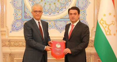Эмомали Руст - Рустами Эмомали встретился с президентом Азиатской футбольной Конфедерации - dialog.tj - Душанбе - Таджикистан