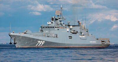 Привлекательная мишень для ВСУ: появились фото и видео горящего фрегата "Адмирал Макаров" - focus.ua - Москва - Россия - США - Украина