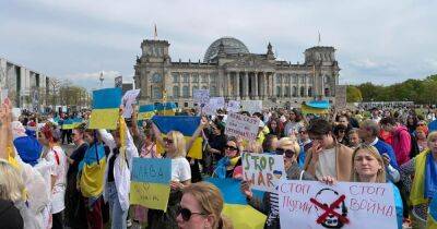 Андрей Мельник - Берлин - "Пощечина Украине": посол возмутился запретом на украинскую символику в Берлине 8-9 мая - focus.ua - Россия - Украина - Германия - Берлин